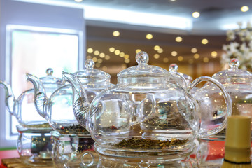 Transparent glass teapots with loose-leaf tea