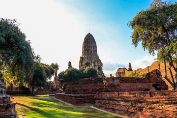 Fototapeta na wymiar A beautiful view of Wat Ratchaburana temple in Ayutthaya, Thailand.