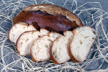 cut the bread on the table. Cereal food