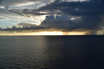 Fototapeta premium sunset at the ocean