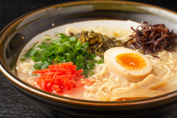 とんこつラーメン