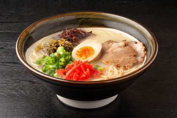 とんこつラーメン