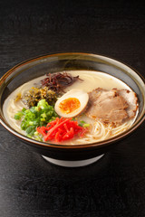 とんこつラーメン