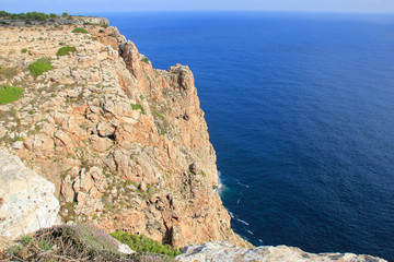 Fototapeta na wymiar coastline from the rock by the beacon