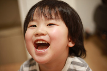 笑顔の男の子