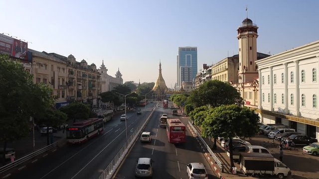 YANGON/MYANMAR - 25th Dec, 2019 : street in the city, sule pagoda, yangon