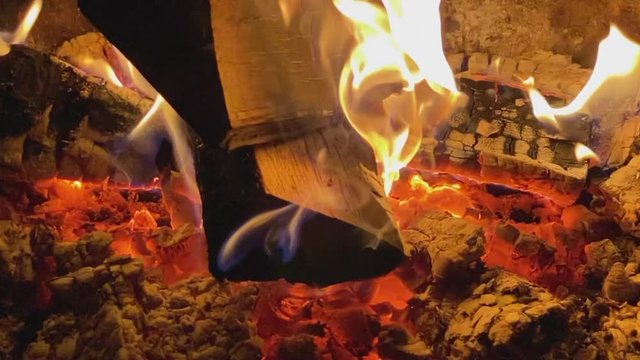 Fuego a c&aacute;mara lenta