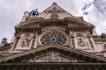 Fototapeta na wymiar Eglise Saint-Etienne-du-Mont