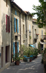 Fototapeta na wymiar Gasse in Uzes, Provence