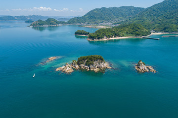 Fototapeta premium 大三島 三ッ子島（愛媛県）