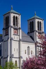 Fototapeta premium Blick auf Stadtpfarrkirche Sankt Andrae in Salzburg Stadt