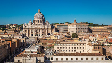 Fototapeta na wymiar St. Peter's Basilica, Vatican City on a cloudless day