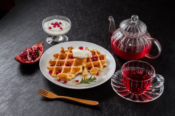 手作りワッフル Waffles of Dutch, French and Belgian foods