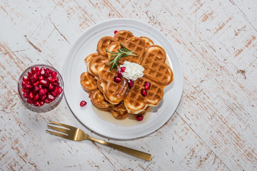 手作りワッフル Waffles of Dutch, French and Belgian foods