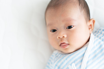 笑顔の赤ちゃん