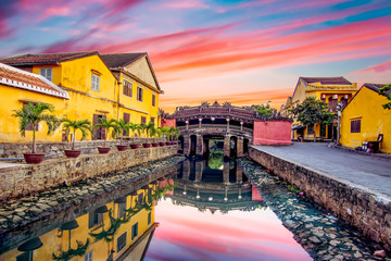 Hoi An ancient town which is a very famous destination for tourists. - obrazy, fototapety, plakaty
