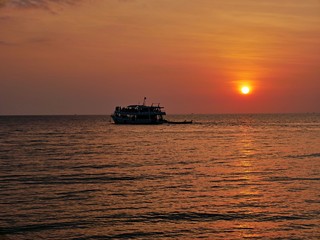 idyllic sunset at the beach