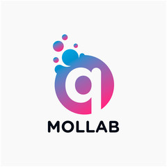 initial Letter Q with molecule element. Lab, liquid, atom Design concept. Design Vector with Dots and Bubbles. perfect for technology, digital, software, network and science brand. - vector