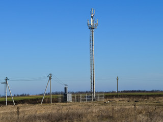 Tower for the transmission of cellular signals