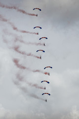 Synchronized paratroopers display 