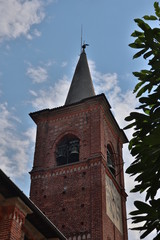 Fototapeta premium Italie - Lombardie - Castiglione Olona - Clocher de l'église du Baptistère Saint-Jean