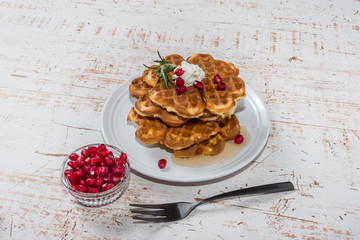 ワッフル Waffles of Dutch, French and Belgian foods