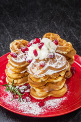 ワッフル Waffles of Dutch, French and Belgian foods