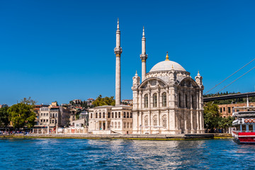 Fototapeta na wymiar Ortakoy Mosque (Turkish: Ortaköy Camii), or Grand Imperial Mosque of Sultan Abdulmecid in Besiktas, Istanbul, Turkey, one of the most popular locations on the Bosphorus.