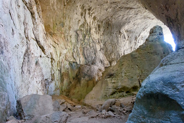 Prohodna cave, climbing on the eyes