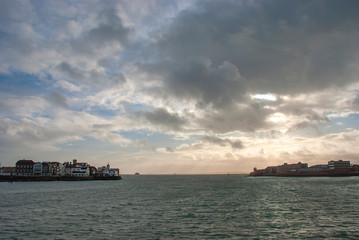 Fototapeta na wymiar Panoramic view of Portsmouth Harbour in Hampshire, UK