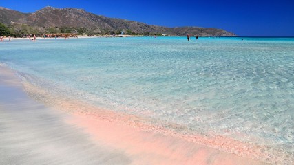 Fototapeta na wymiar Elafonisi pink beach in Crete island, Greece