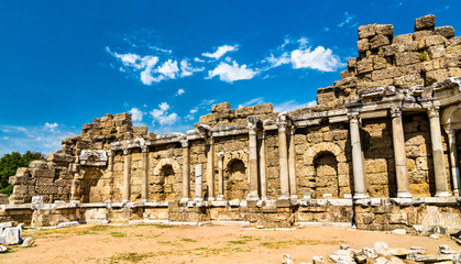 Fototapeta na wymiar Ruins of the ancient town of Side in Turkey