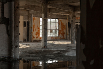 bâtiment d& 39 usine abandonné