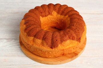 Chocolate and Vanilla Marble Cake