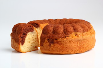Chocolate and Vanilla Marble Cake