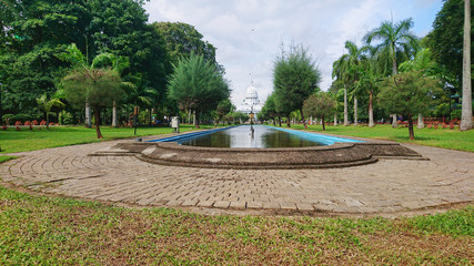 fountain in the park