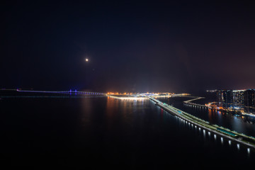 港珠澳大橋のマカオ側イミグレーションの夜景