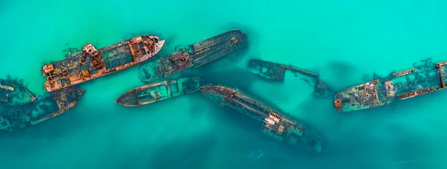 Foto op Plexiglas Koraalgroen Tangalooma-scheepswrakken voor het eiland Moreton, Queensland, Australië