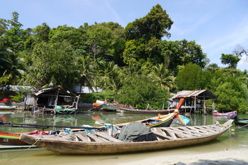Boote im Fischerhafen von Pantong auf Phuket
