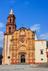 Obraz premium catolic Cathedral in Tequisquiapan, Querétaro, Mexico, beauty of buildings with a great architecture and history.
