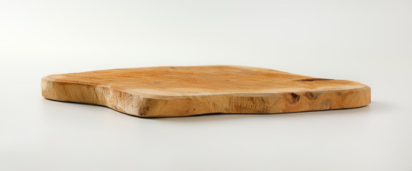 Wooden cutting board with natural edge - 312187313