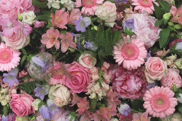Pink and purple wedding flowers