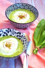 Cream soup with wild garlic