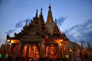 Shwedagon-Pagode Yangon, Myanmar - obrazy, fototapety, plakaty