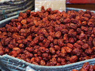 dried goji berries