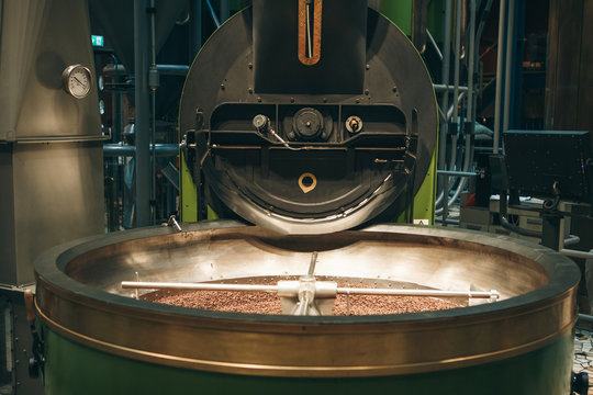 The process of roasting coffee in special equipment for roasting fresh aromatic coffee beans