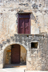 Fototapeta na wymiar old door in wall