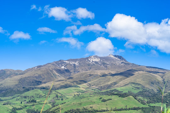 A VALLEY VIEW CALLED "LLOA", AT THE FOOT OF VOLC&Aacute;N GUAGUA PICHINCHA, NEAR QUITO IN LOS ANDES, SOUTH AMERICA.