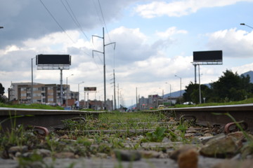Carrilera de tren, ciudad Bogotá COLOMBIA 