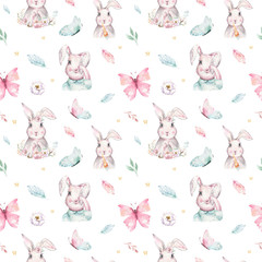 Dessin à la main des lapins de dessin animé à l& 39 aquarelle de Pâques avec des feuilles, des branches et des plumes. indigo Illustration de vacances de lapin aquarelle dans un style bohème vintage. carte de lapin.